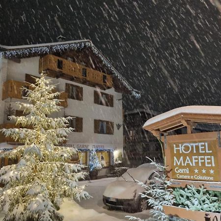 Hotel Garni B&B Maffei 平佐洛 外观 照片