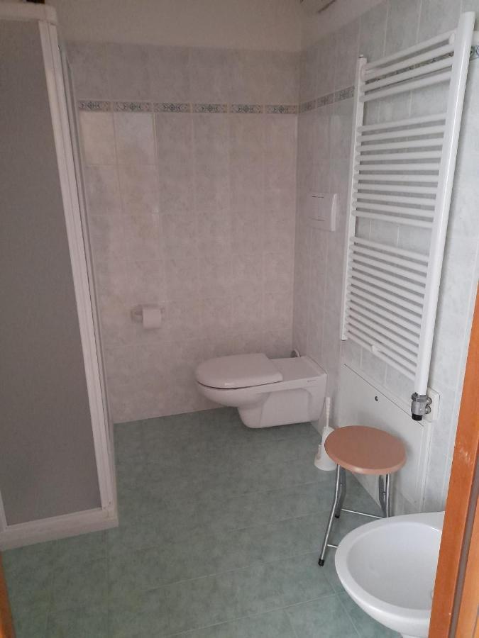 Hotel Garni B&B Maffei 平佐洛 外观 照片